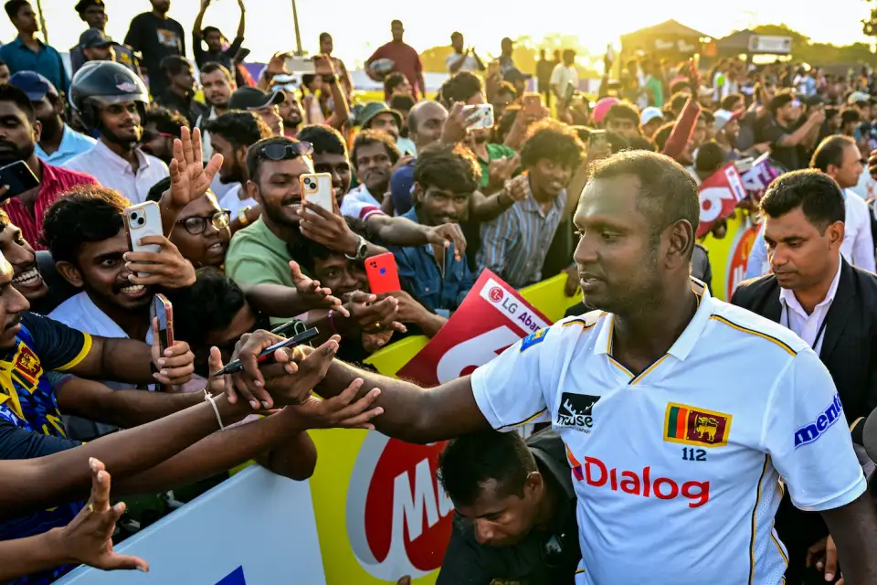 The Surprising Turn of Events That Led Sri Lanka and Bangladesh to a Draw in Galle .