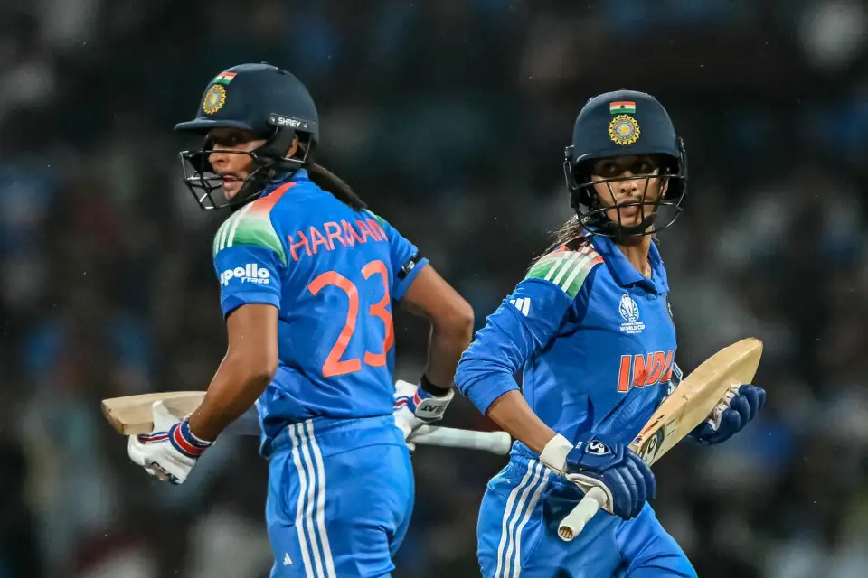 Rodrigues And Harmanpreet's High Charged Chase Got India Into Final Of Womens World Cup 2025 .