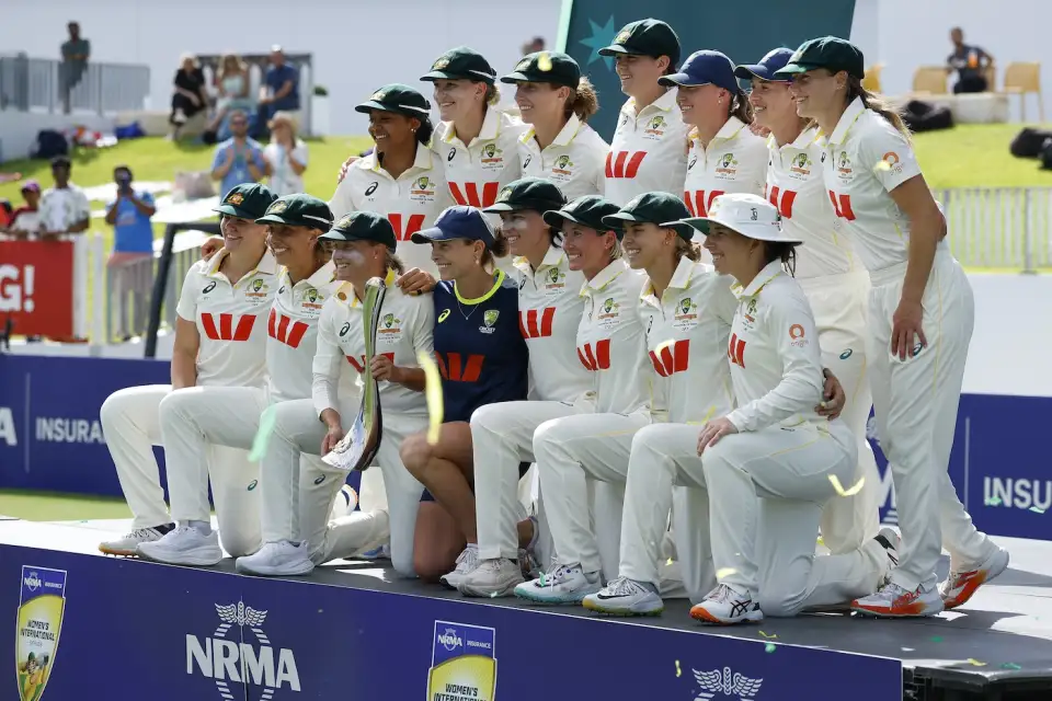 Australia Secured An Easy Win Over India .