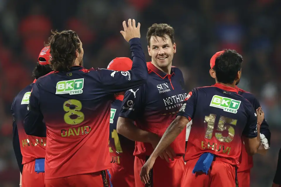 RCB Started Their Campaign With Record breaking Chase .