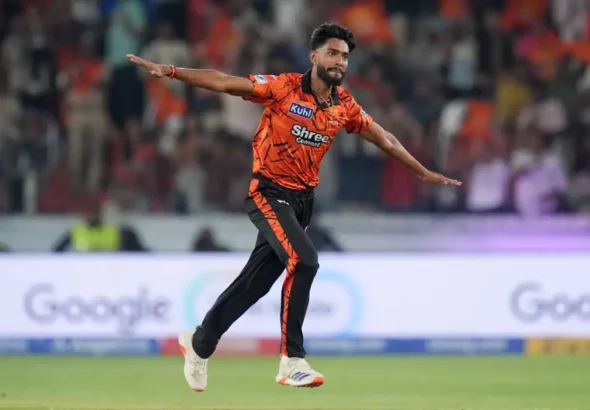 Praful and Sakib registered super dreamy debuts and helped SRH to break RR's winning streak.