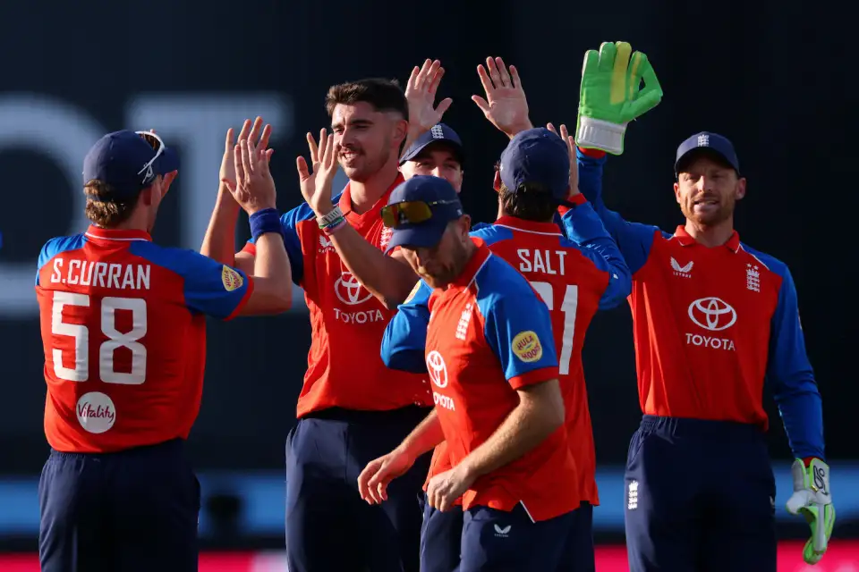 England Bowlers Overpower India to Secure Comprehensive Victory.
